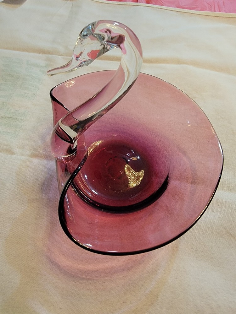 Cranberry Glass Swan Dish