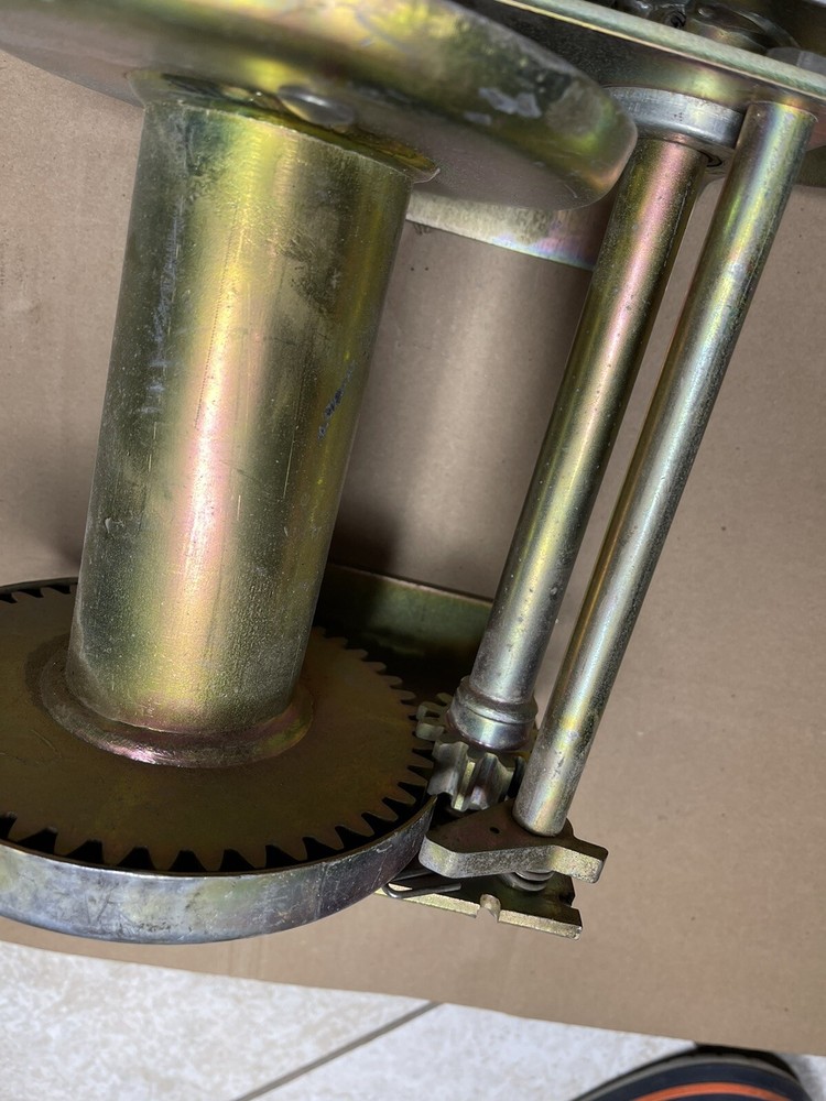 Thern Hand Winch Model 4411