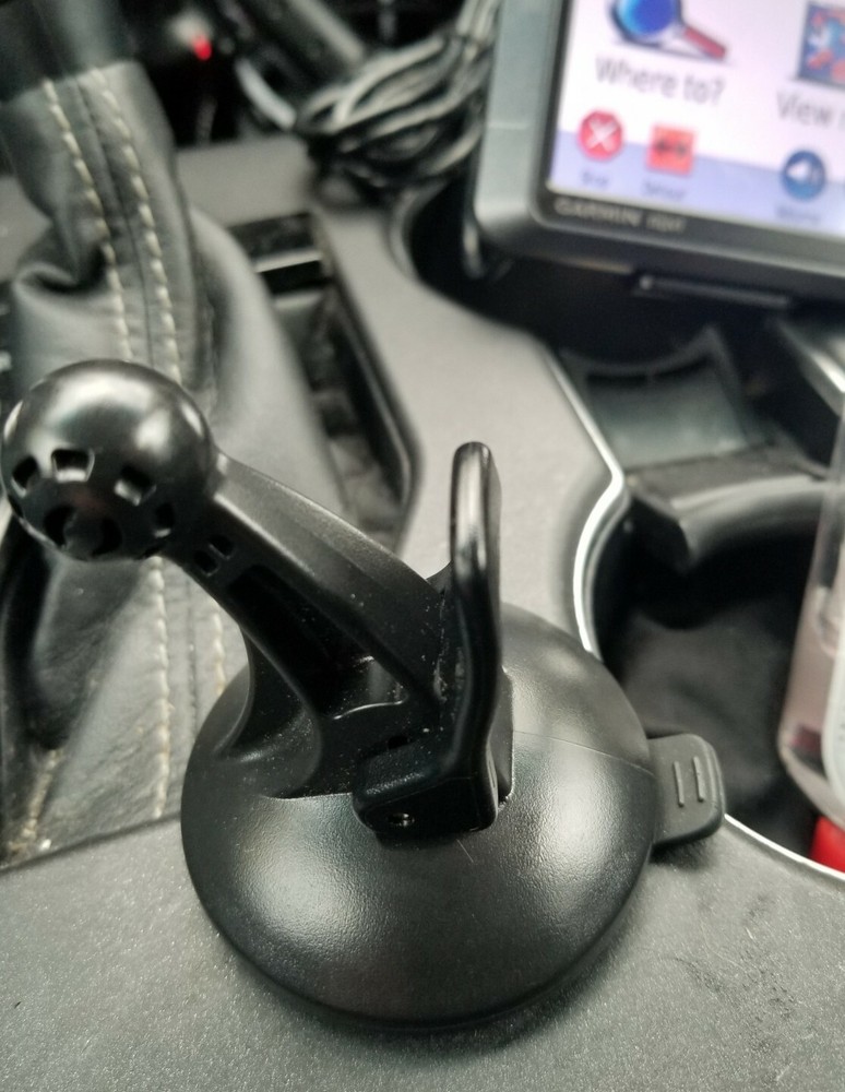 Garmin nüvi 205W bundle.