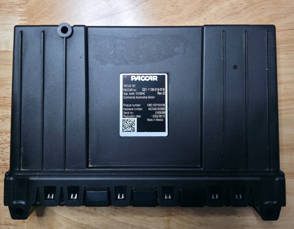 VECU2 CONTINENTAL CAB CONTROL MODULE PACCAR Q21-1139-019-019