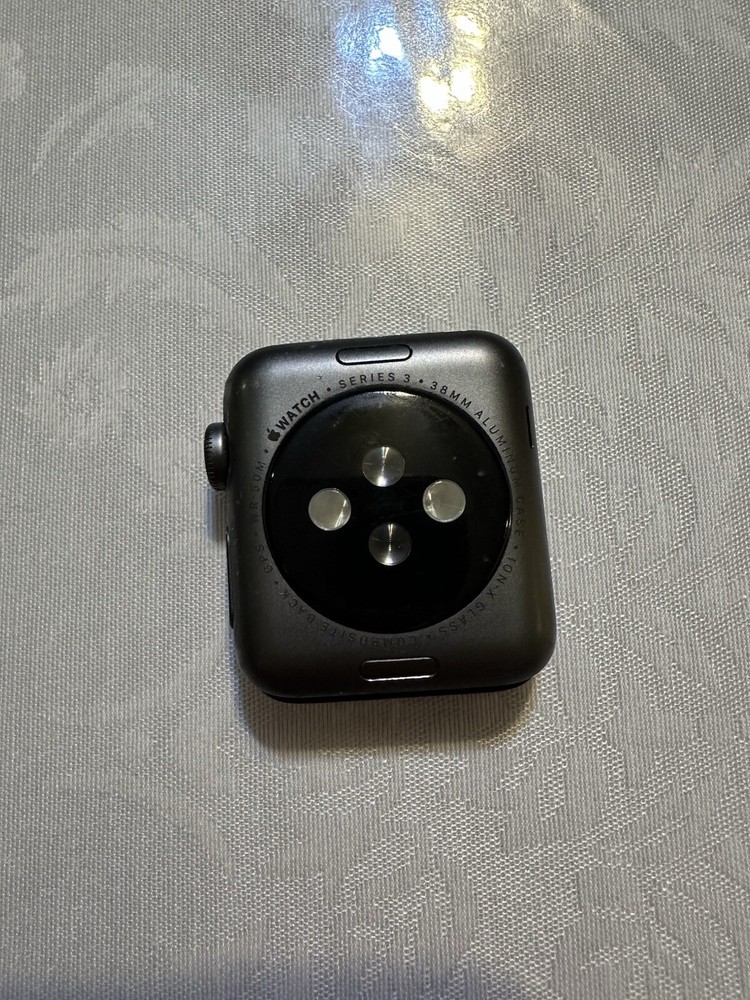 Apple Watch Series 3, 38mm