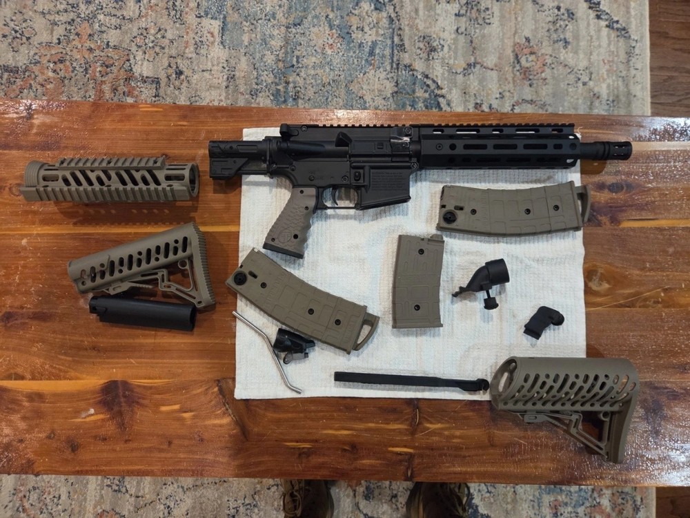 Tippmann TMC Dual Feed Paintball Marker