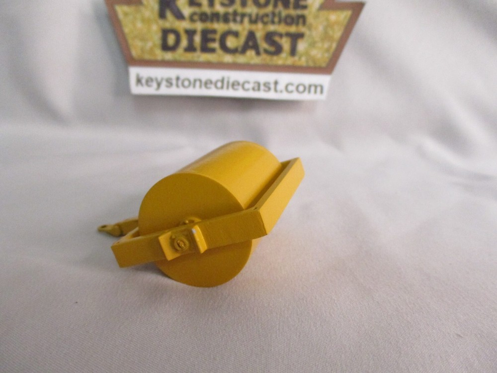 }MBM Model Tow Roller - Smooth - 3D Printed 1/48-1/50 scale (059/V5)