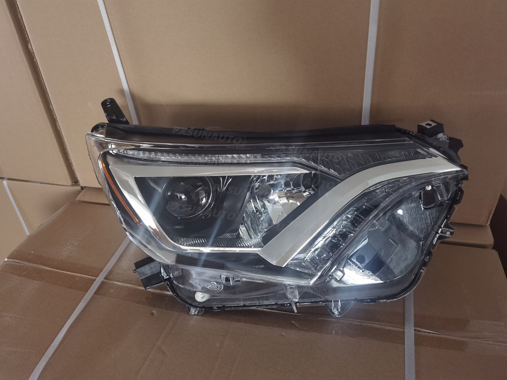 For 2016 2017 2018 Toyota Rav4 Halogen Projector Headlight Headlamp Right RH