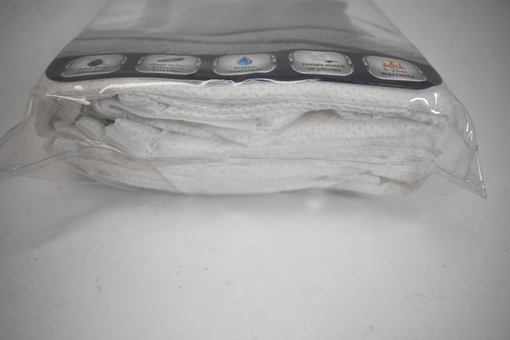 All-in-One 2 Pack Viral Blocking Zippered Pillow Protector w/ Bed Bug Blocker