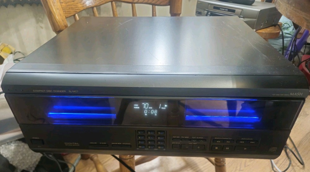 Technics SL-MC7 110 DISC CD CHANGER PLAYER RADIO STEREO