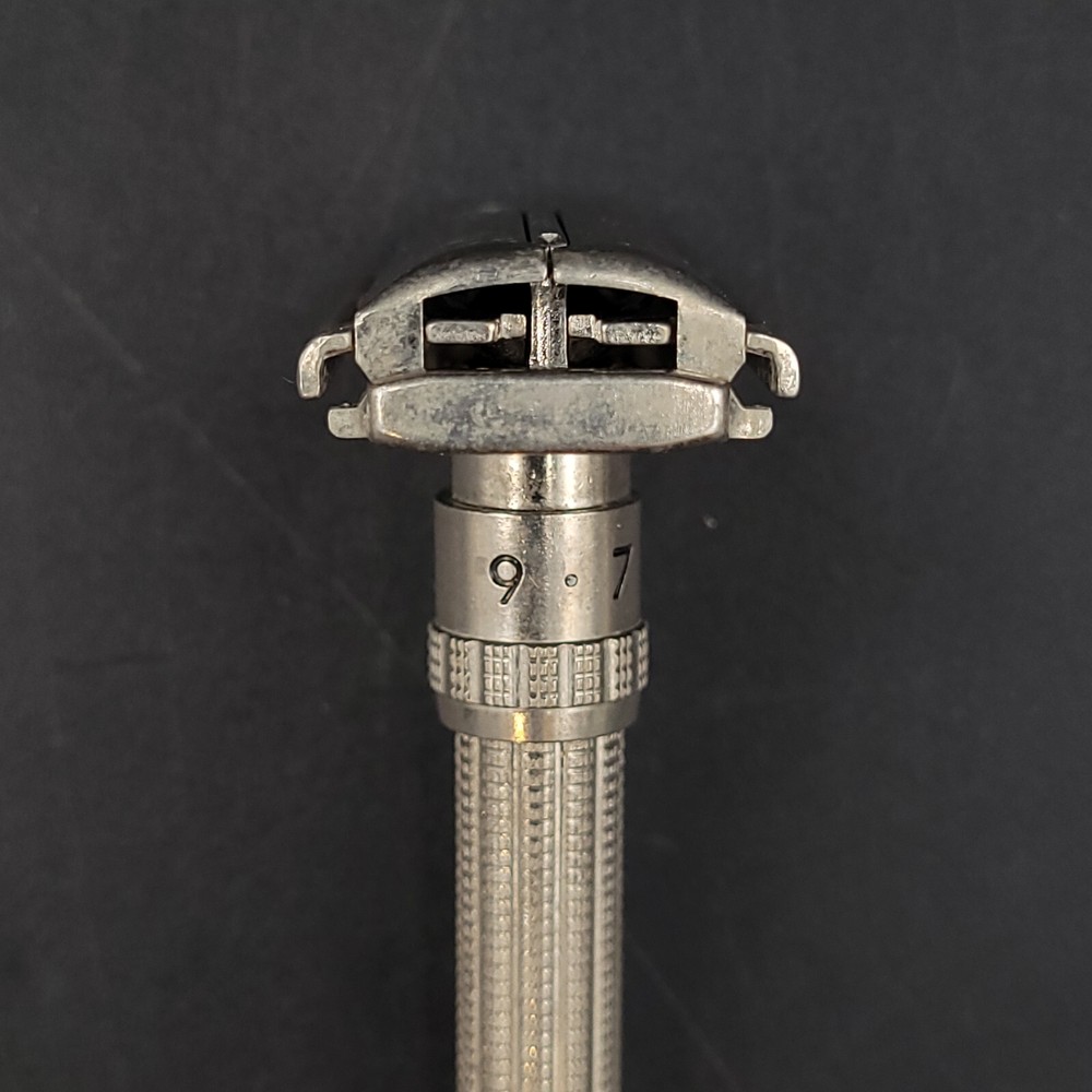 1962 Gillette Slim Adjustable 1-9 DE TTO Razor Date Code H1