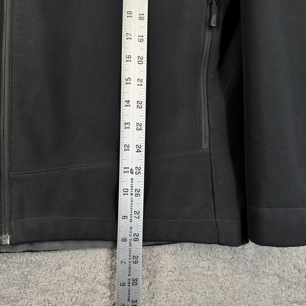 Mountain Hardwear Black Softshell Jacket with Perlo Patch Large