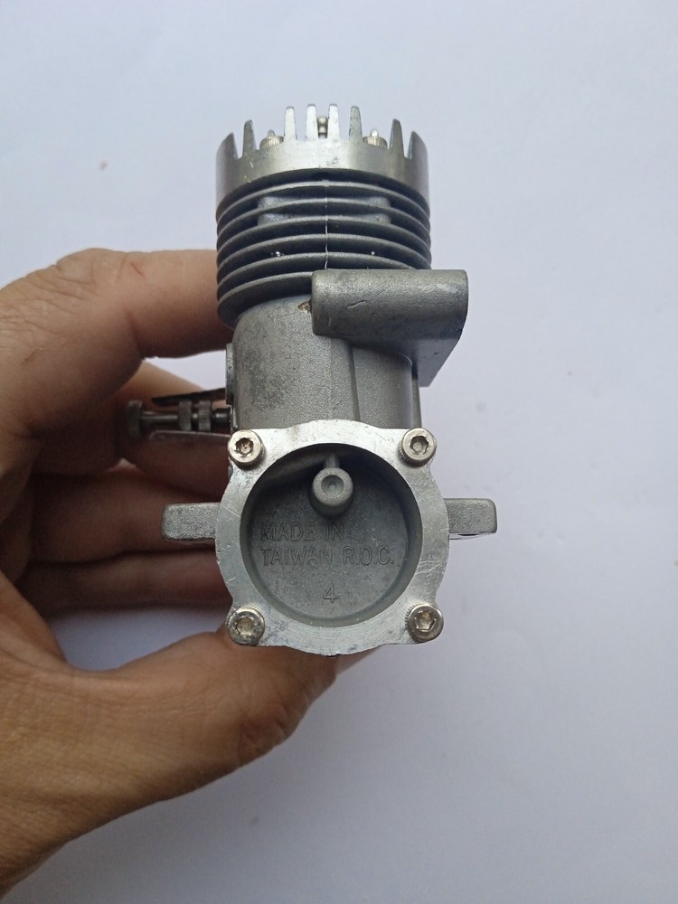 ROYAL .25 RC Glow Engine