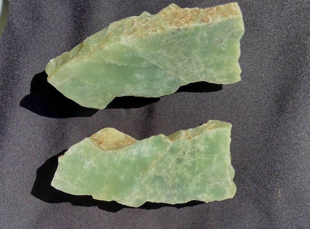 Aventurine Split Open Chunk Translucent Aventurescence Green 316 Grams 11.2 oz