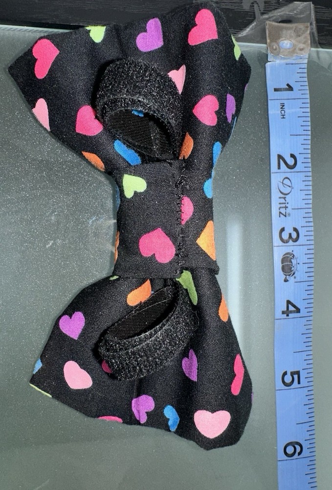 Handmade Over The Collar Medium Pet Bow - Black With multicolored heart Pattern