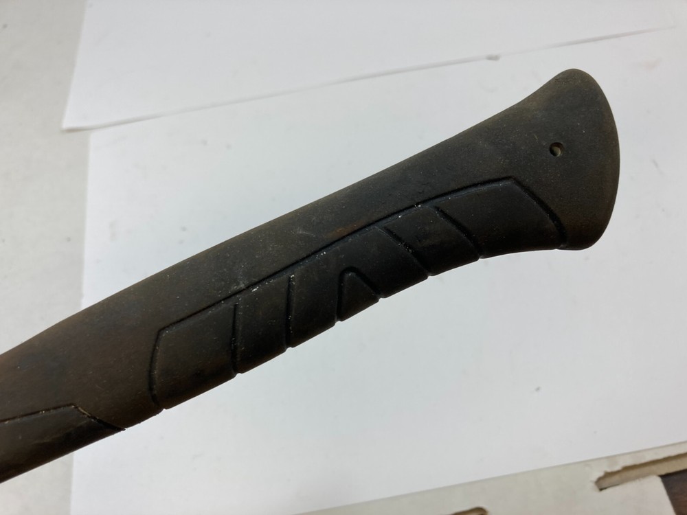 Husky 16oz. Claw Hammer with Ergonomic Handle