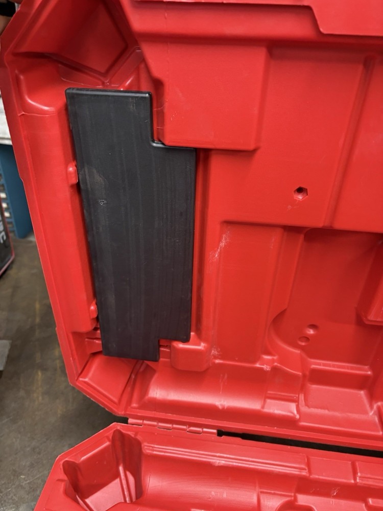 Milwaukee Carrying Case #48-55-4270 for electromagnetic drill press