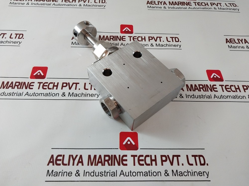 Parker 20SM16071 Needle Valve 20000 PSI