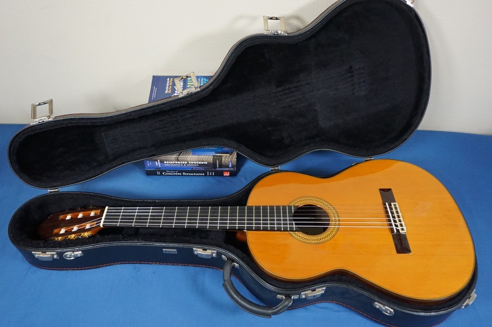 Francisco Esteve - Manuel Adalid Model 9C/B - (2012-2015)