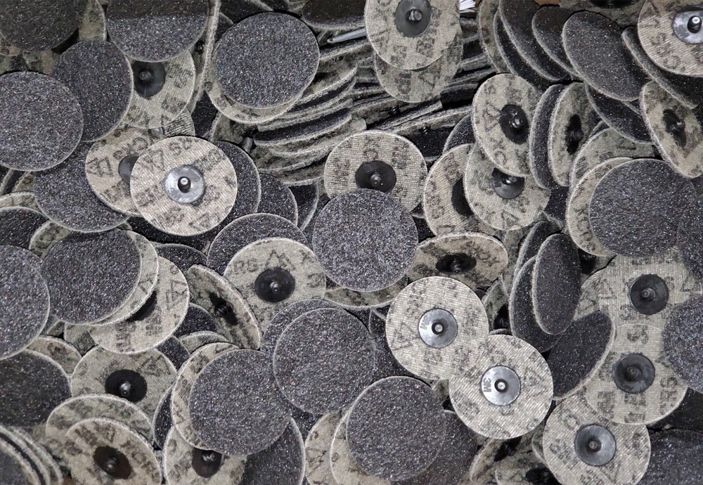 (25) 3” Scotch-Brite Roloc TR PRECISION Surface Conditioning Disc Extra Coarse