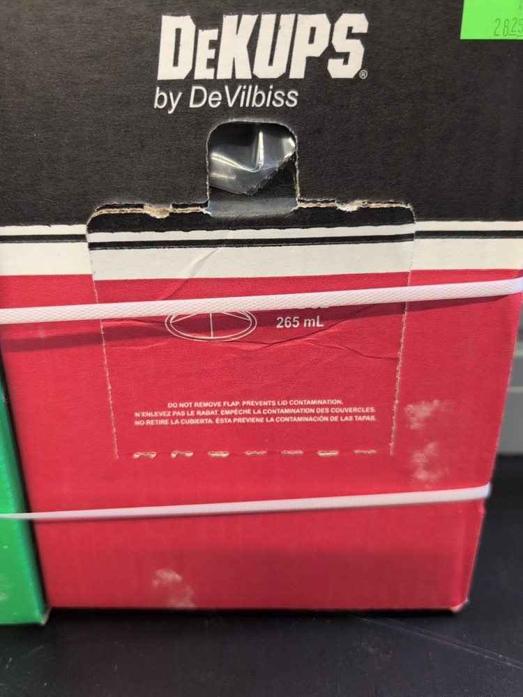 Devilbiss DeKups Gravity Feed 9 oz Disposable Cups and Lids 32 count DPC602