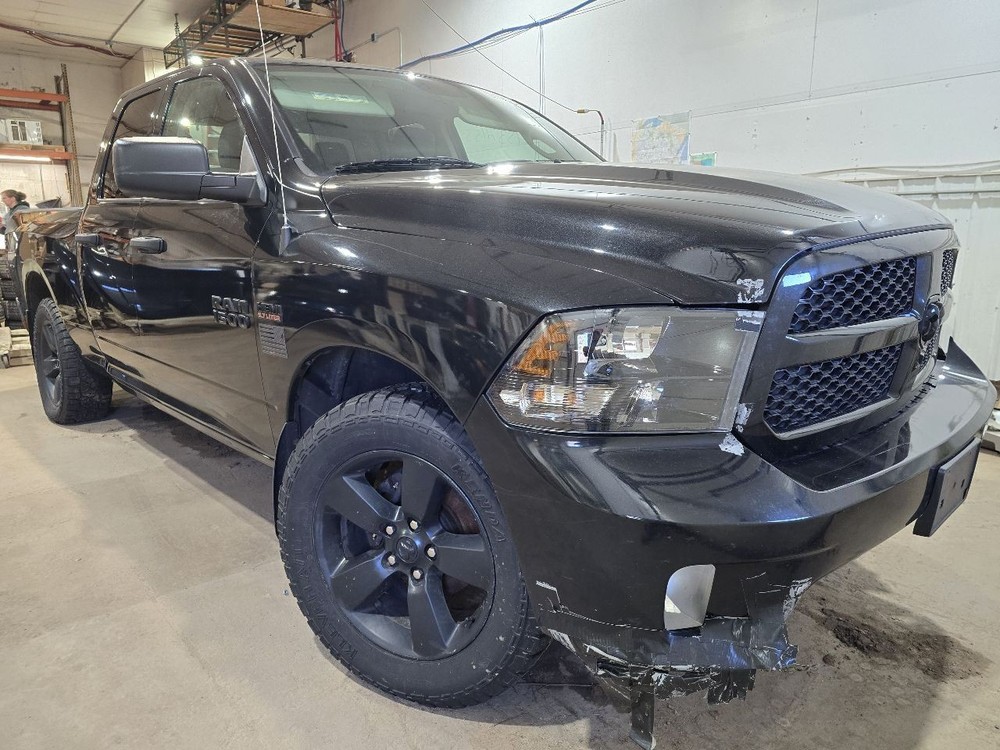 RAM1500 2018 Air Shutter 624724