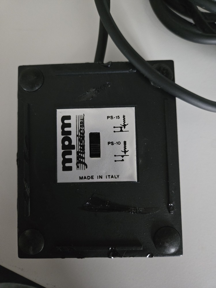 StudioLogic PS-100 Keyboard Foot Switch