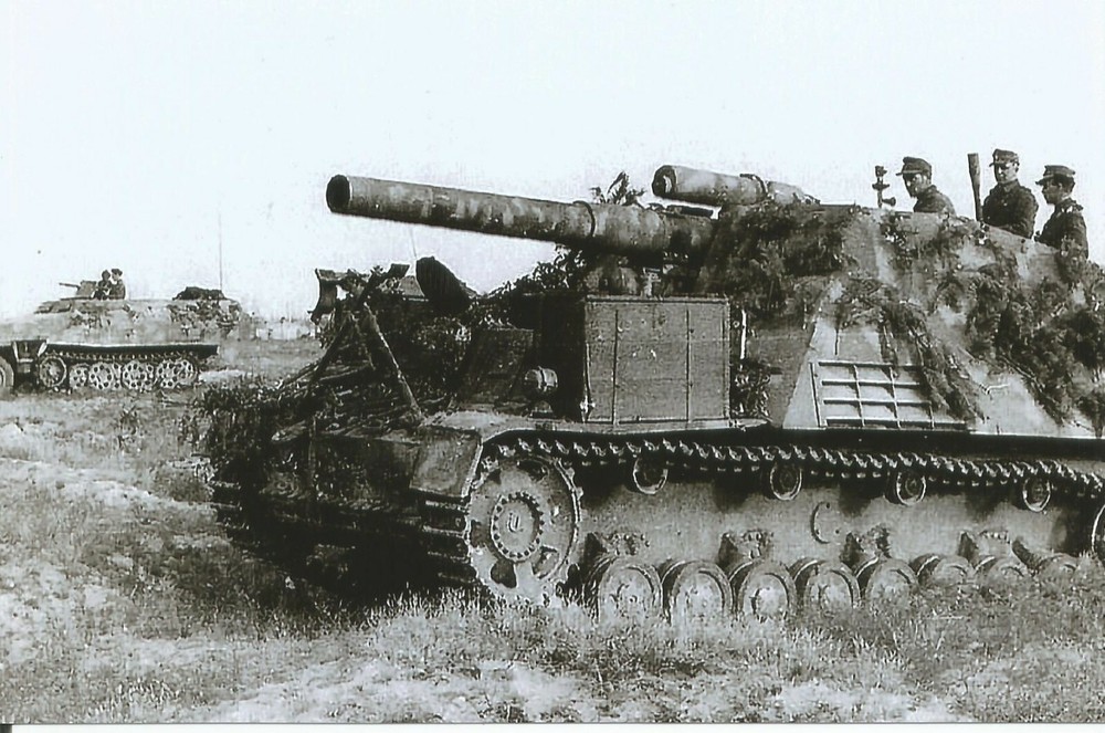 German WW II Photo Self Propelled Gun -- HUMMEL