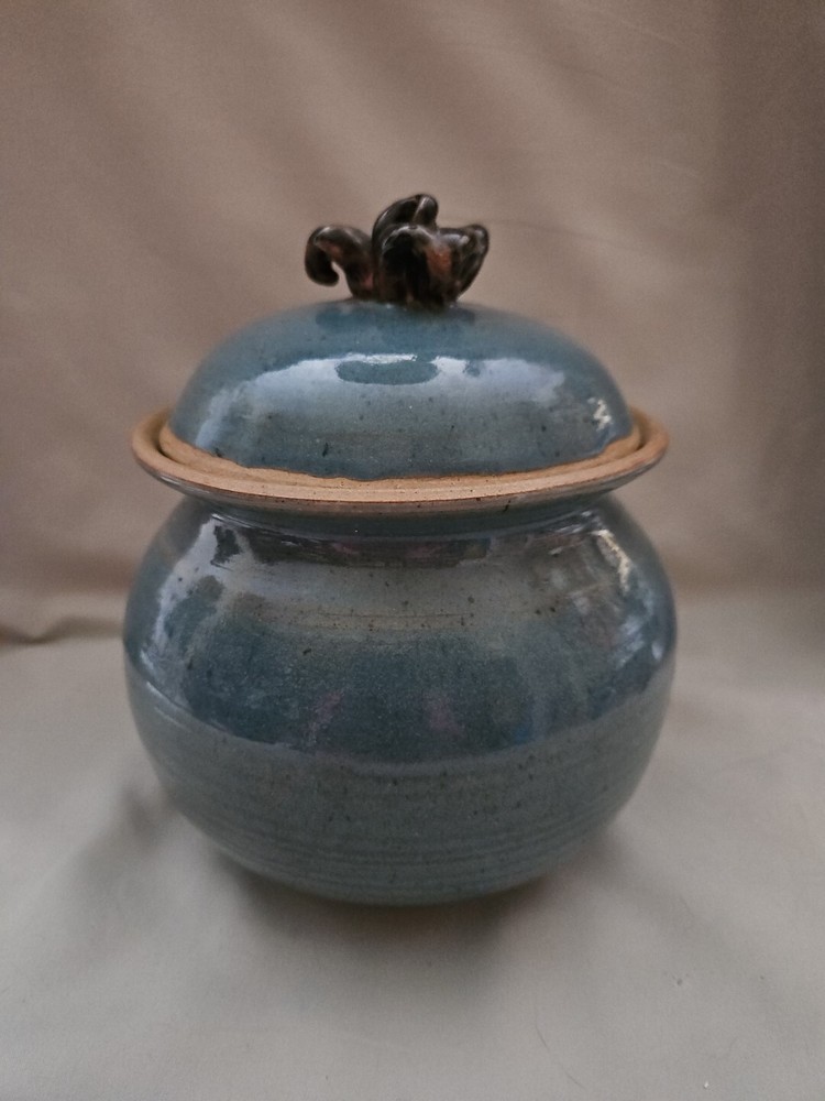 Handmade Studio Art Pottery w/ Flowered Handled Lid Signed Glyde Glazed Blue