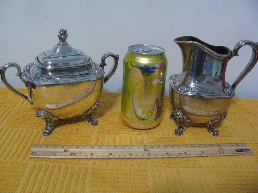 1847 Rogers Bros Daffodil Pattern Silverplate Lidded Sugar Bowl and Creamer