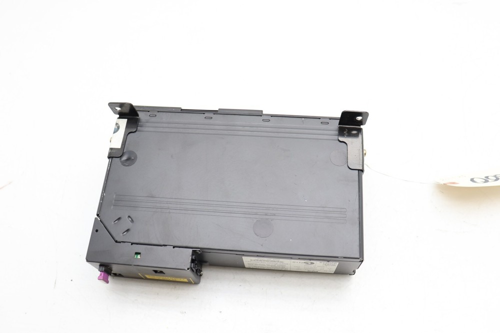 00-06 BMW X5 E53 6 DISC CD CHANGER Q9850