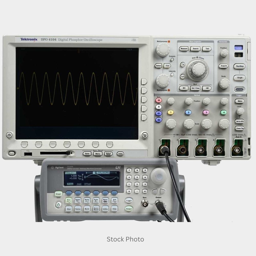 Agilent 33220A 20 MHz Function Arbitrary Waveform Generator Full CAL and TESTED