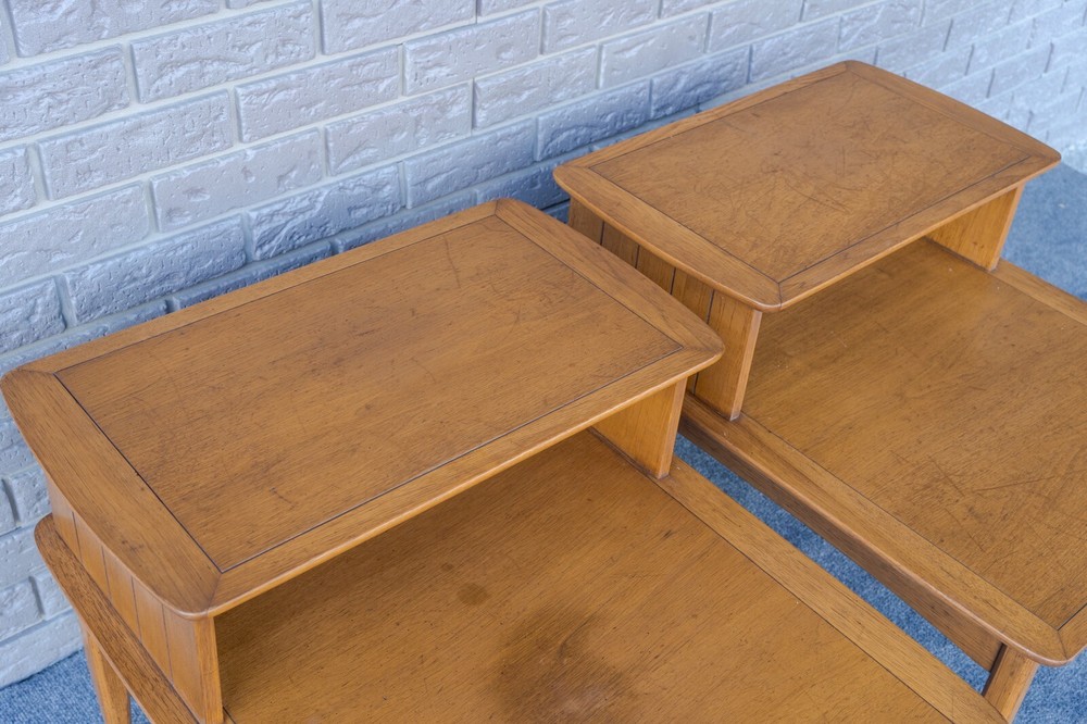 Mid Centry Modern Hekman Step End Table