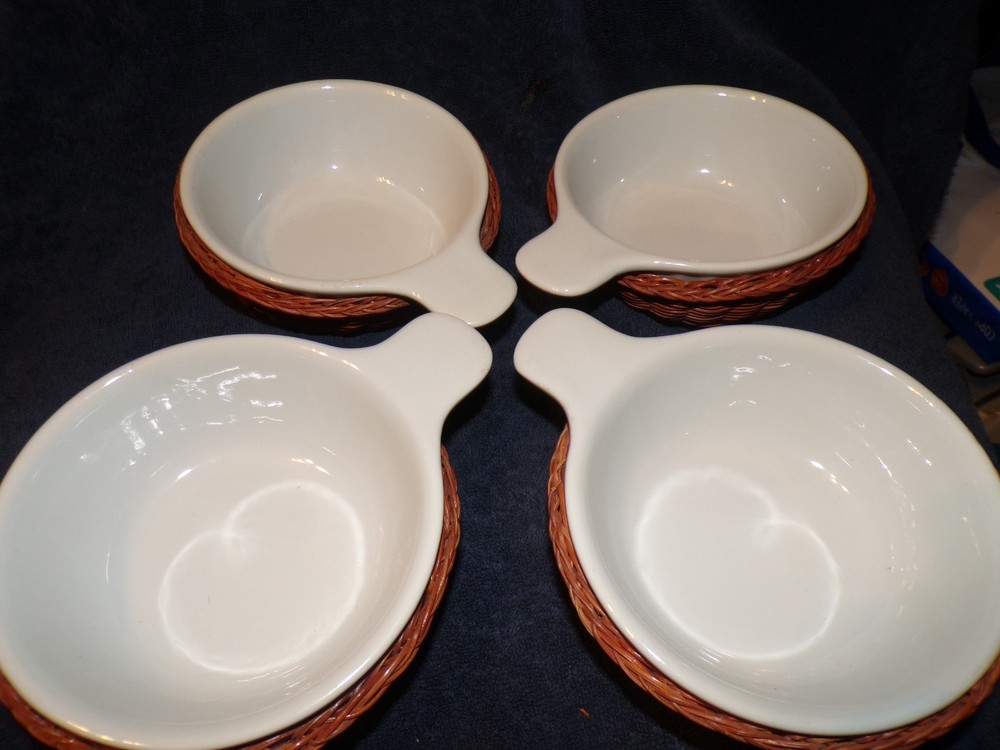 alco ceramic & wicker ovenware set