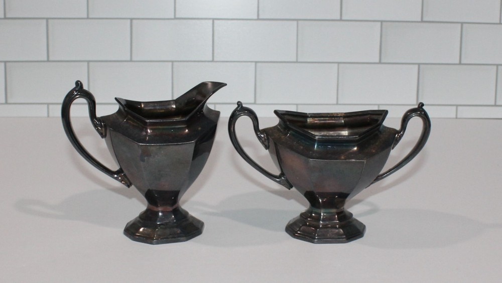 Vintage Reed & Barton Silver Plate Creamer & Sugar Bowl