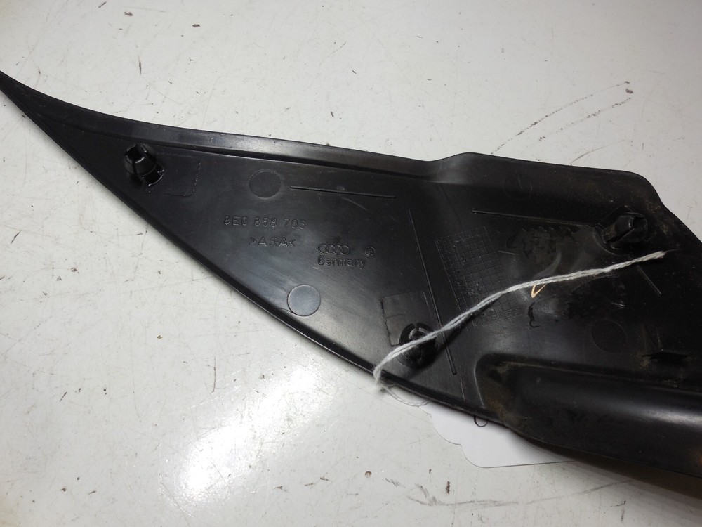 05-08 Audi A4 8E0858705 Driver Left Front Power Mirror Cover Triangle Panel