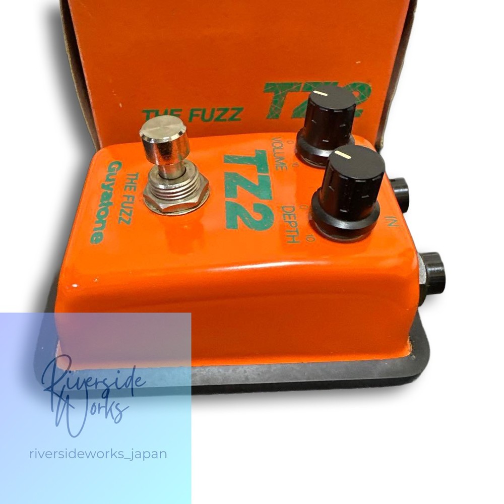 Mint Guyatone TZ2 THE FUZZ Effect Pedal with Box