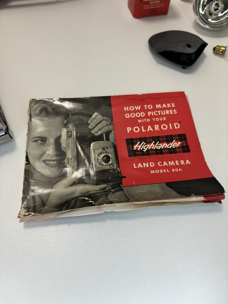 Polaroid Highlander Land Camera Model 80A with Leather Carrying Case Untested