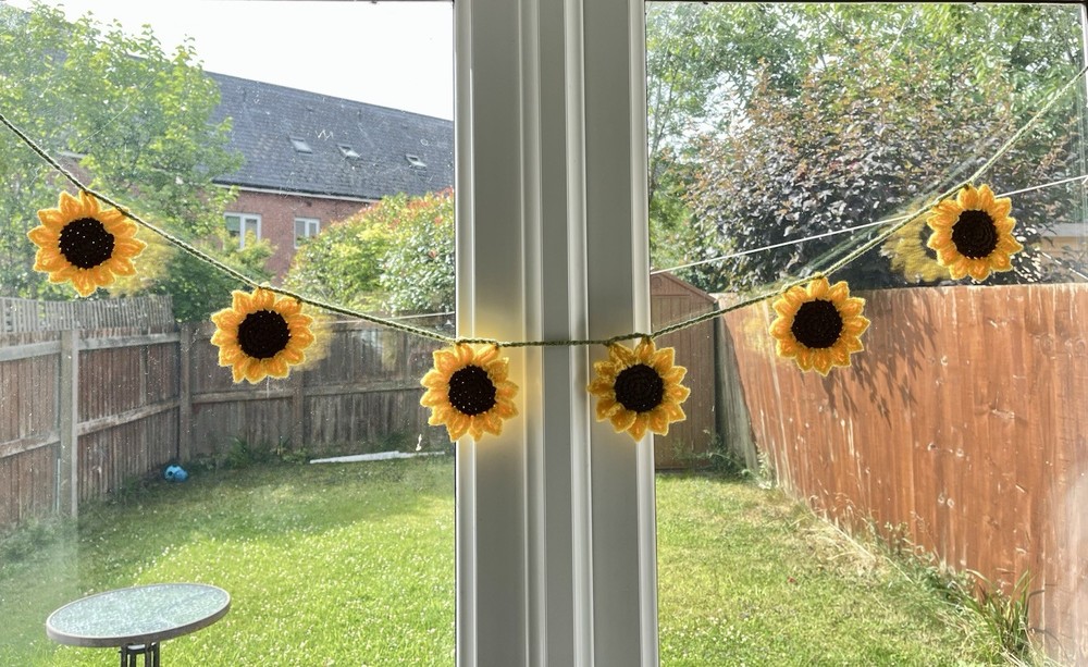 🌻Handmade Crochet Sunflower Bunting🌻