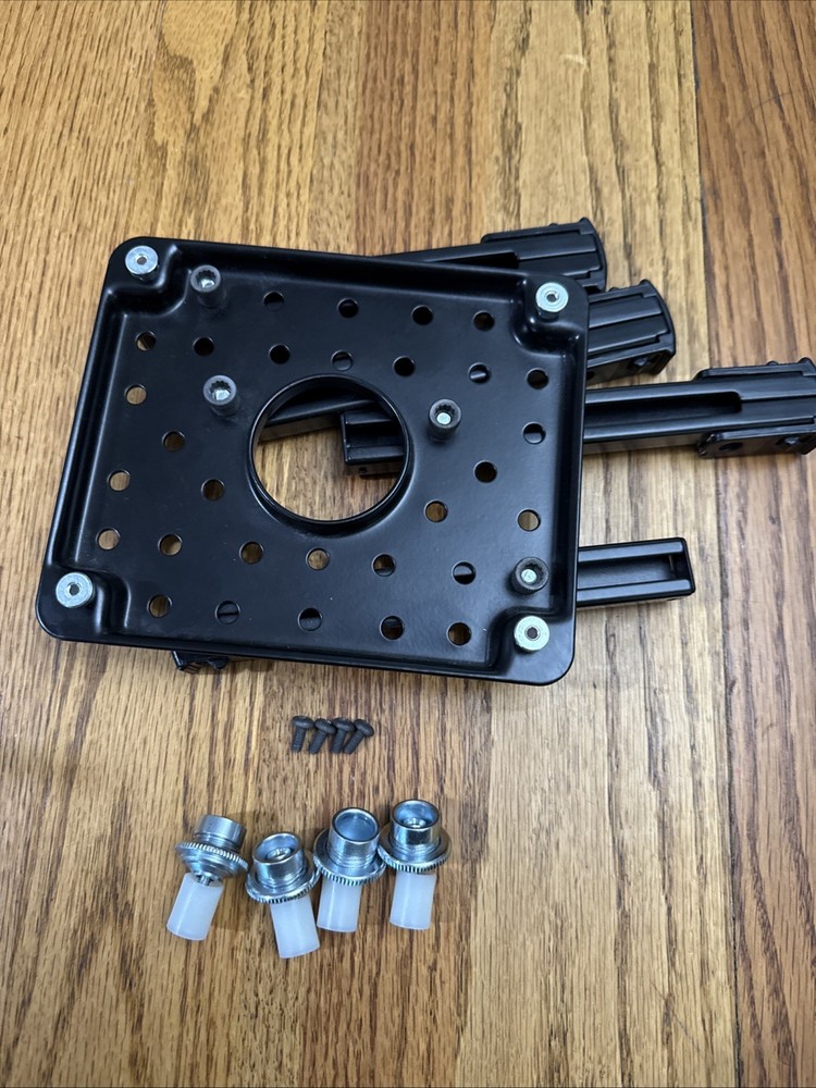Chief RPA Projector Universal Mount