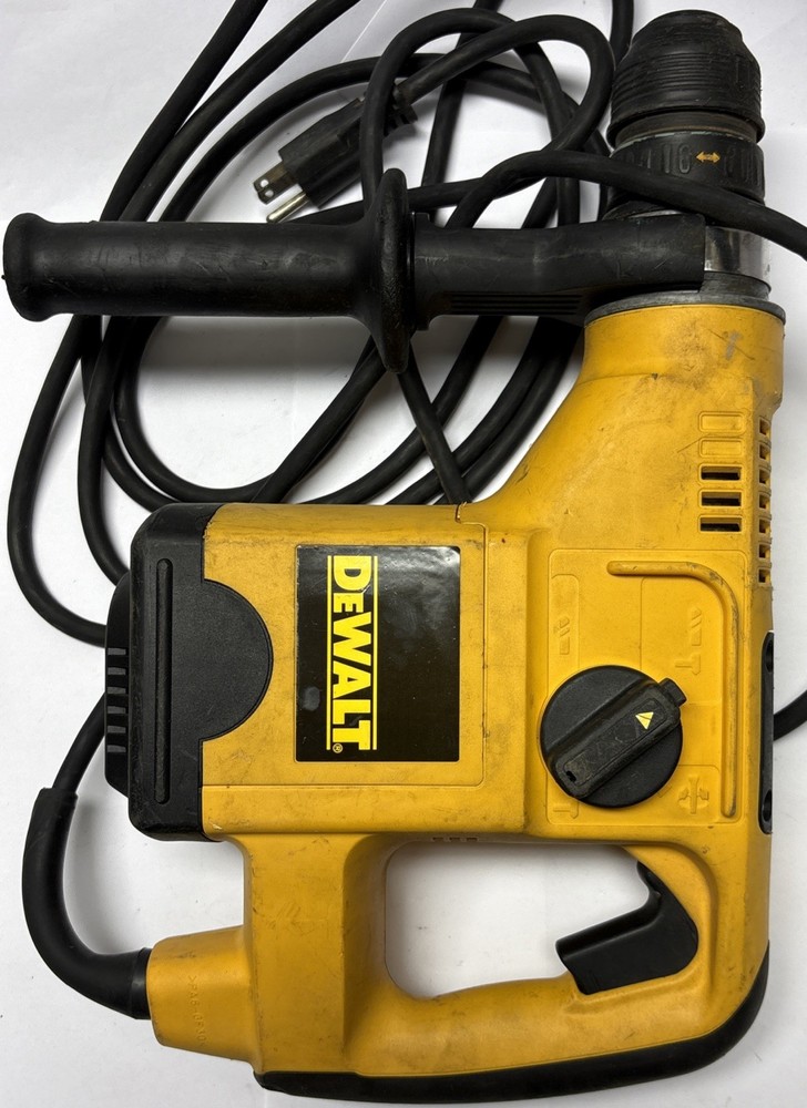Dewalt D25404 1-1/8 Heavy Duty Rotary Drill Hammer