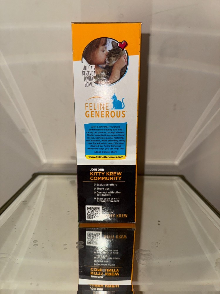 ARM & HAMMER Forever Fresh Cat Litter Deodorizer, Pet-Friendly Lavender Scent,