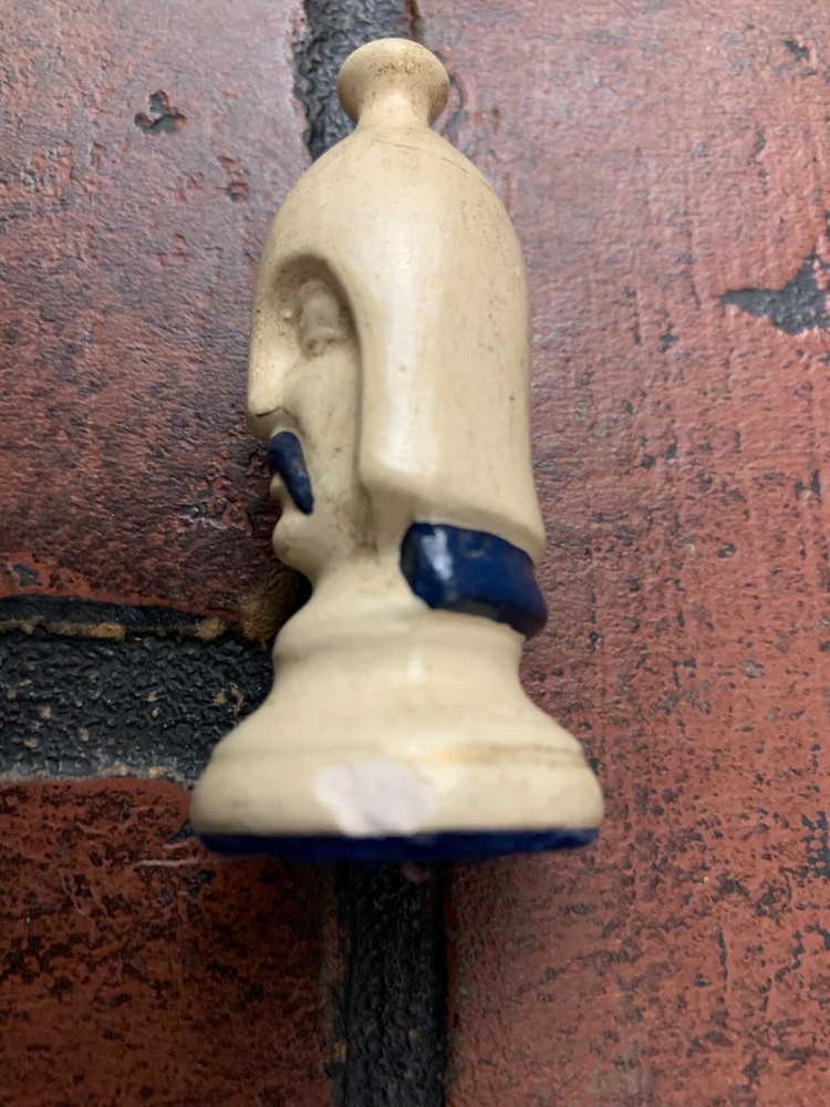 Vintage Chess Pieces Ceramic Medieval White Blue 31pcs