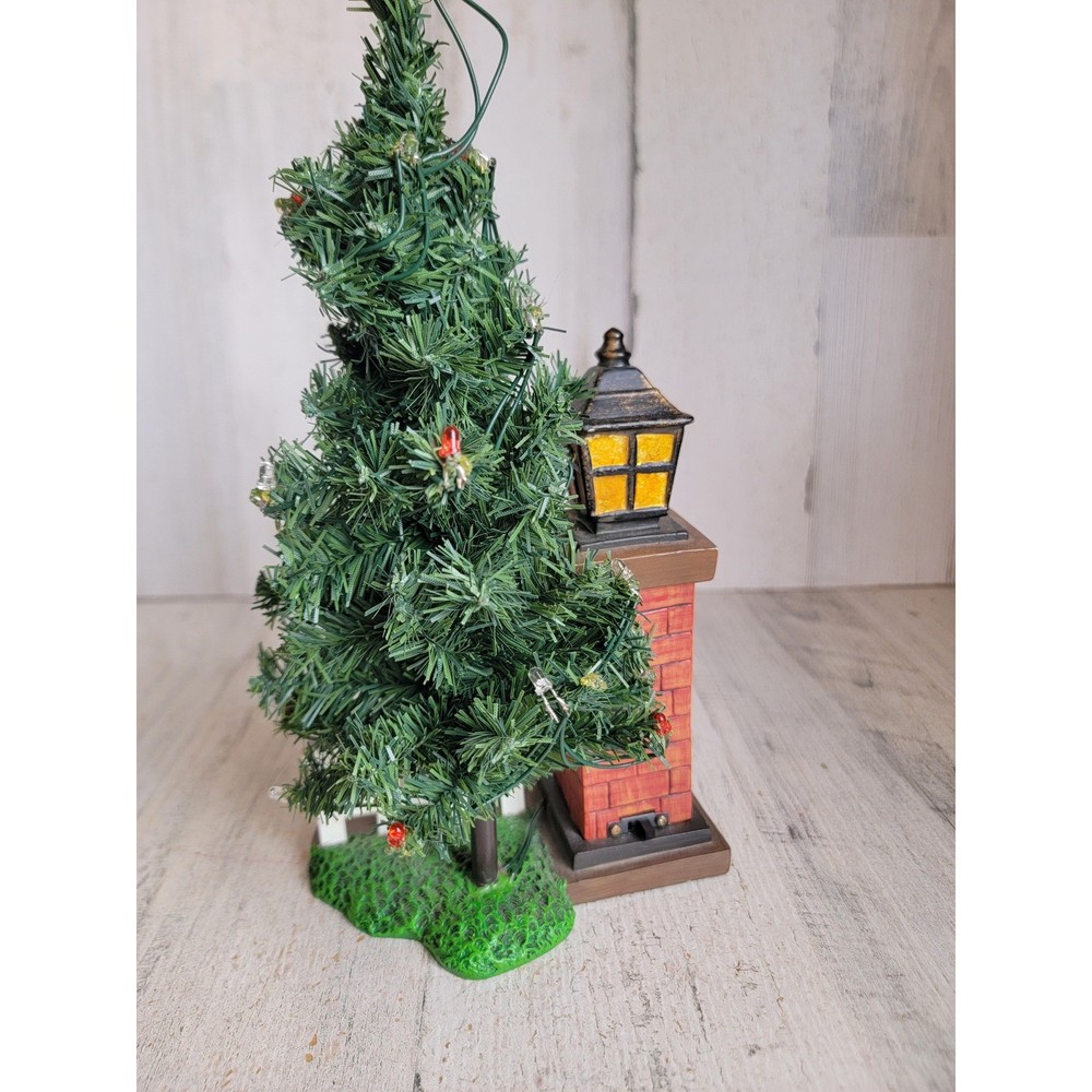 Clothtique AS IS Christmas tree lantern accessory Xmas home decor