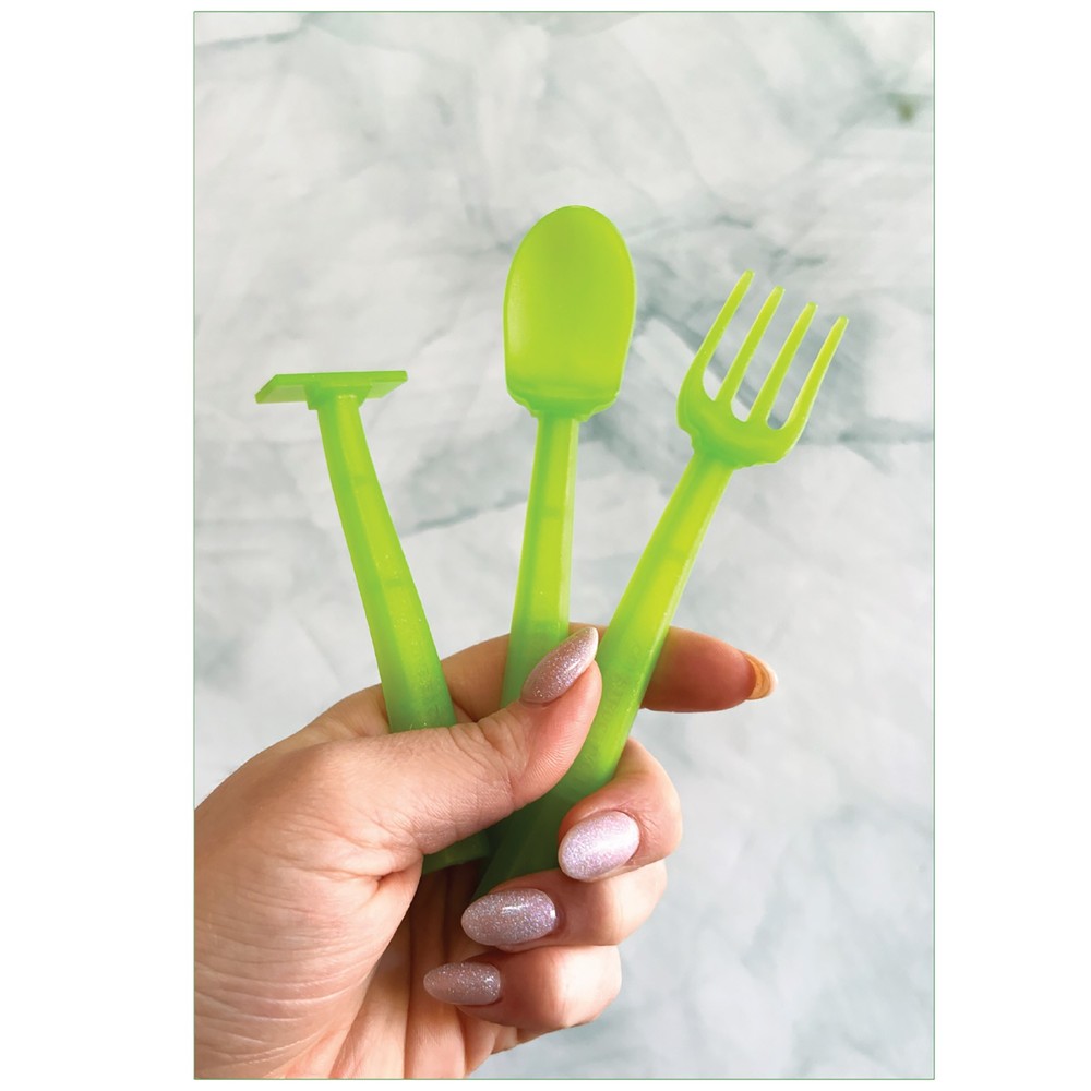 Constructive Eating UFO Theme Divided Suction Training Plate and Utensils for
