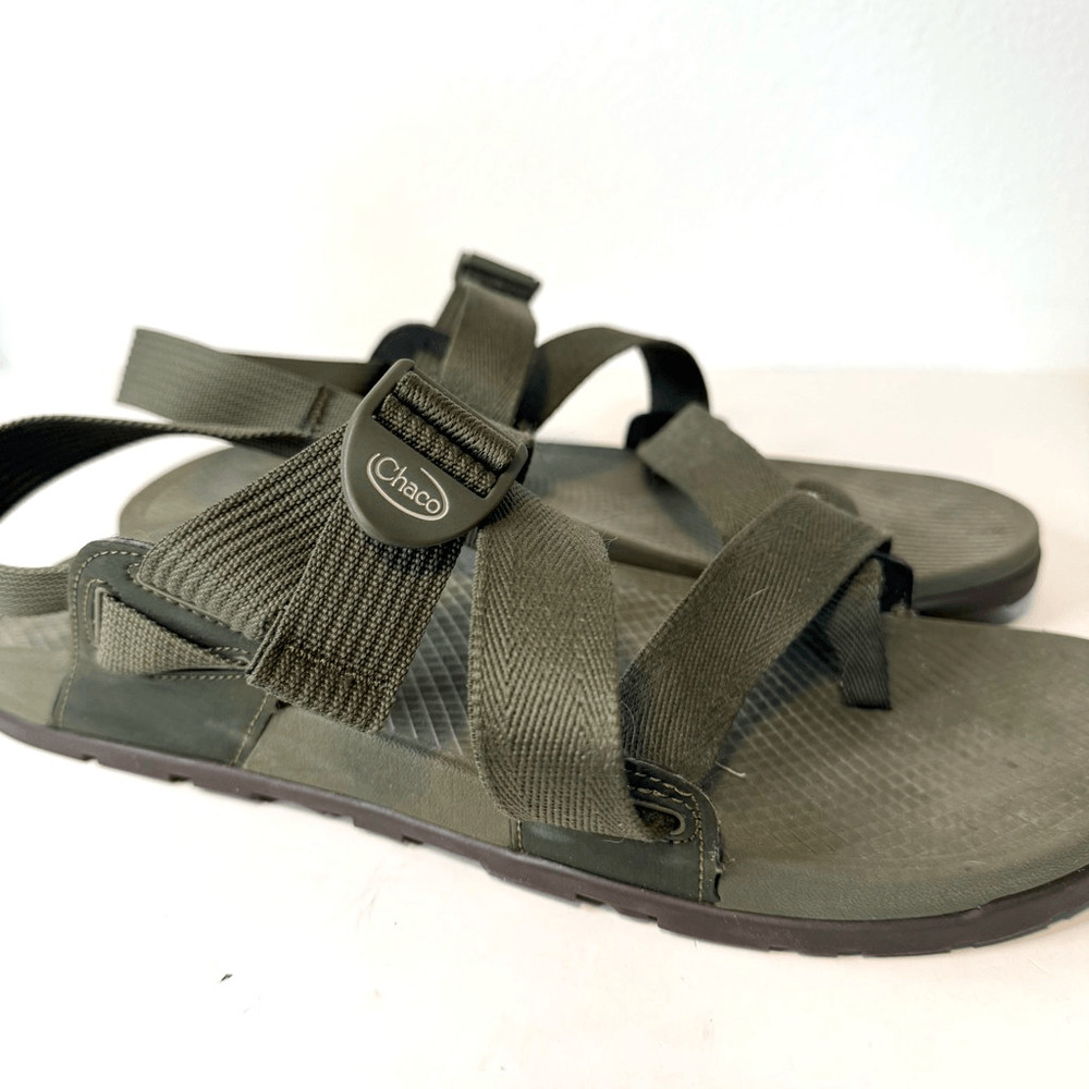 Chaco Men’s Green Sandals Size 12