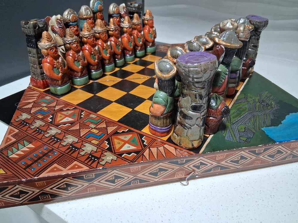 Aztec vs Spanish Conquistador Chess Set Handmade in Peru Foldable Board King 2"