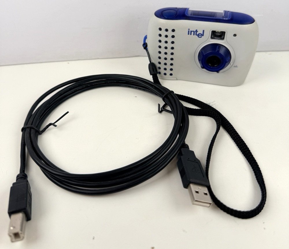 Intel CS630 Pocket PC Digital Camera with Cable Working