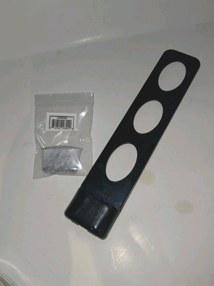 Cuisinart PerfecTemp 14-Cup Programmable Coffee Maker DCC-3200