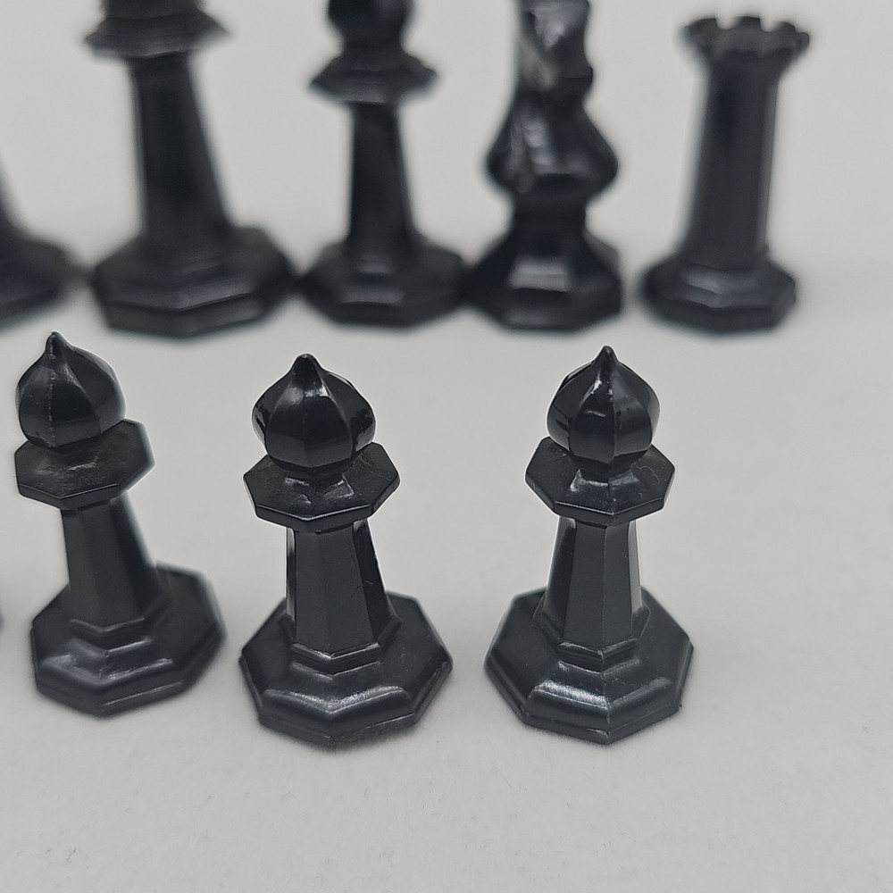 Replacement Drueke Chess Pieces: Black Octagonal Plastic Weighted, 16 Pieces