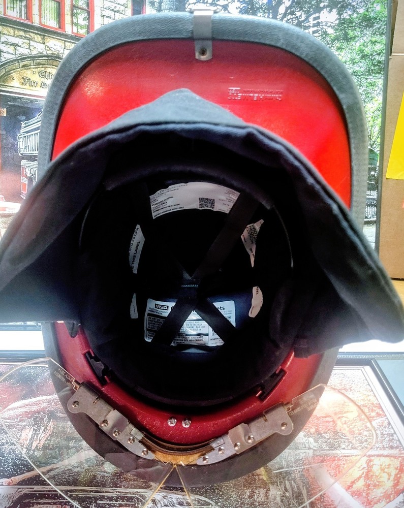 Carnes Model 880 Red Fire Helmet