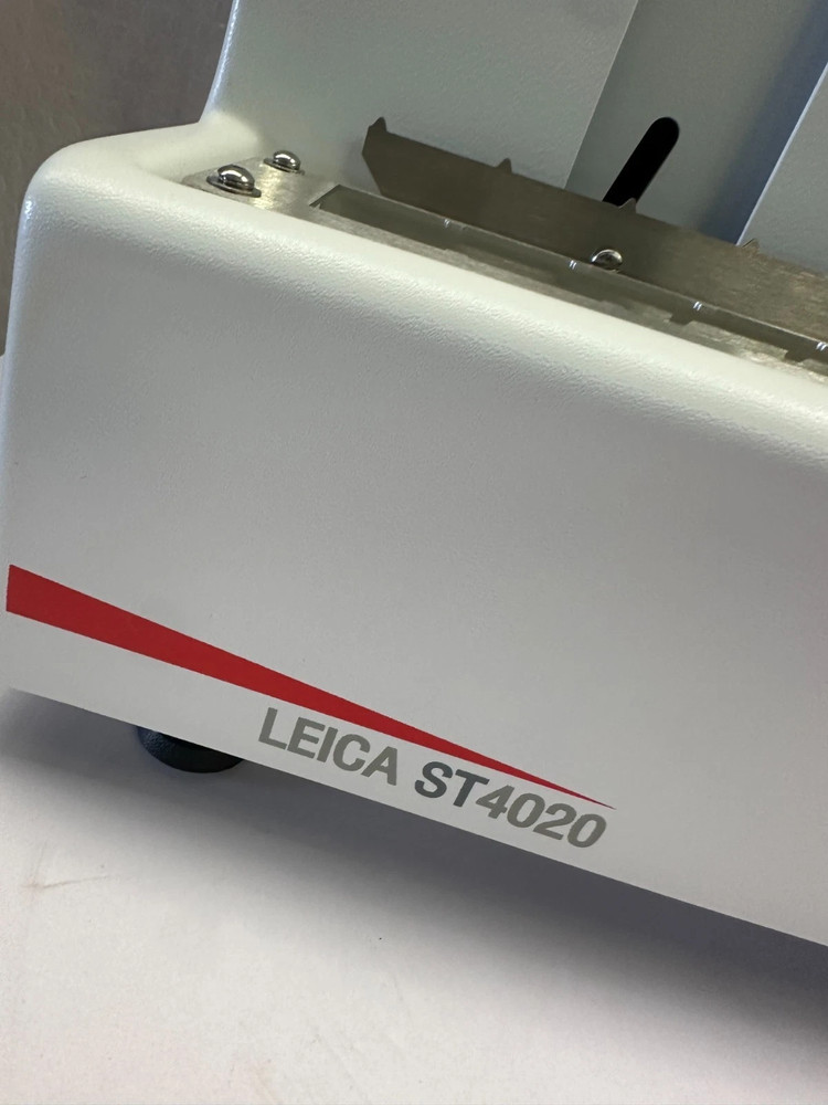 Leica Biosystems ST4020 Slide Stainer – Small Linear Histology Staining System