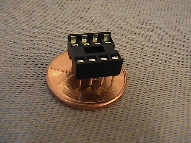 IC Socket,   8 pin DIP (10 pcs)