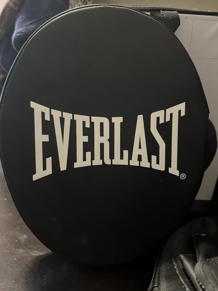 Everlast Core Punch Mitts Focus Mitts Training Strike Pads Black